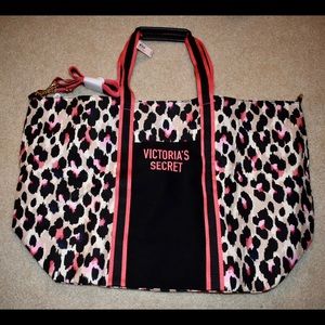 Victoria’s Secret NWT Black Pink Leopard Large Bag